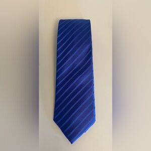 Compagina Della Seta Italy 100% Silk Men’s Tie.
